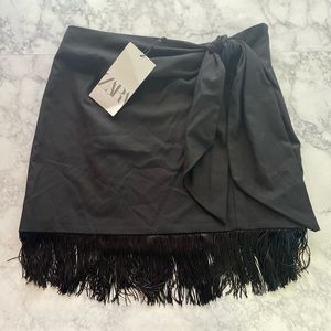 Black Zara high waisted Mini Skirt